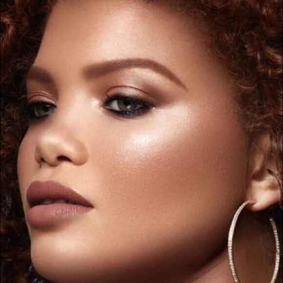 ✨3xHP✨Powder Bronzer
ANASTASIA BEVERLY HILLS✨ - Picture 1 of 4